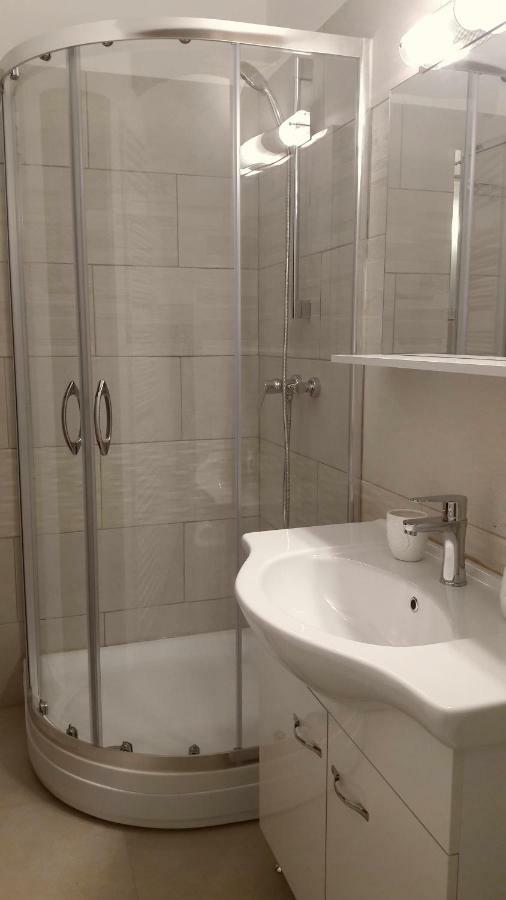 Antique Aparthotel Alba Iulia Eksteriør billede