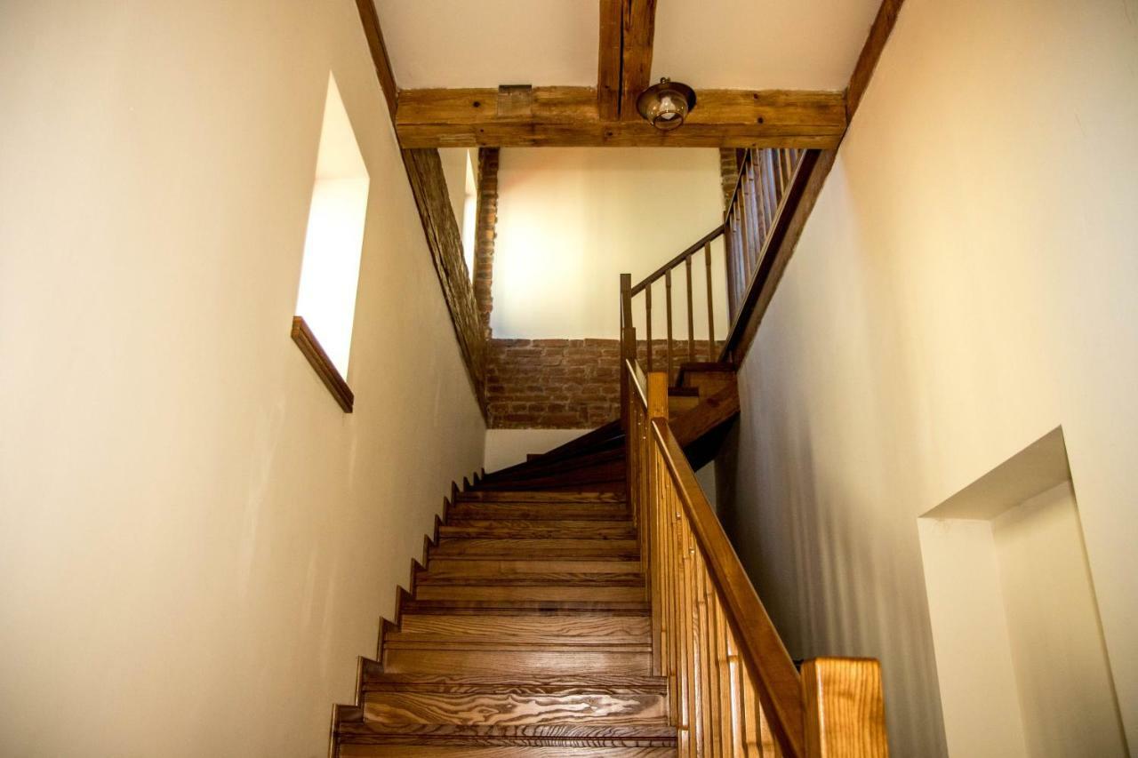 Antique Aparthotel Alba Iulia Eksteriør billede