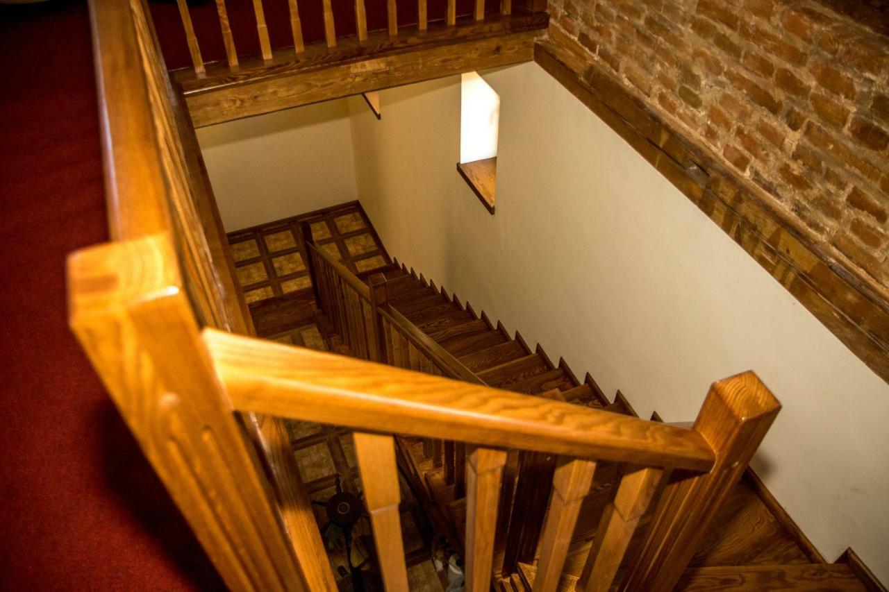 Antique Aparthotel Alba Iulia Eksteriør billede