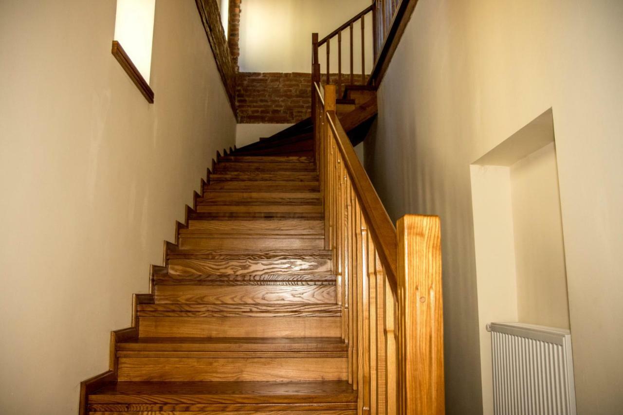 Antique Aparthotel Alba Iulia Eksteriør billede